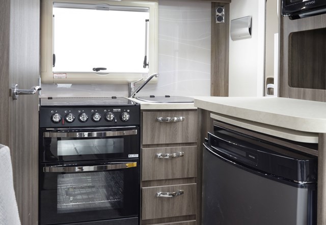 Broadwayekkitchen Min 640X443