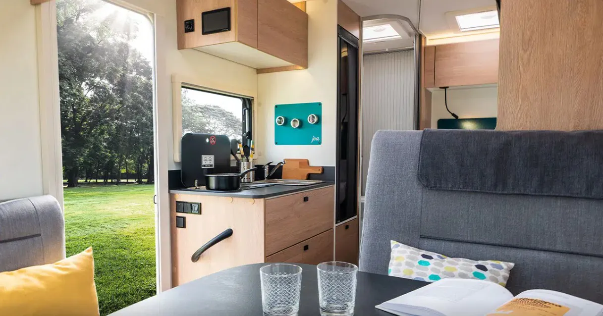JOA Camp Motorhome Inside