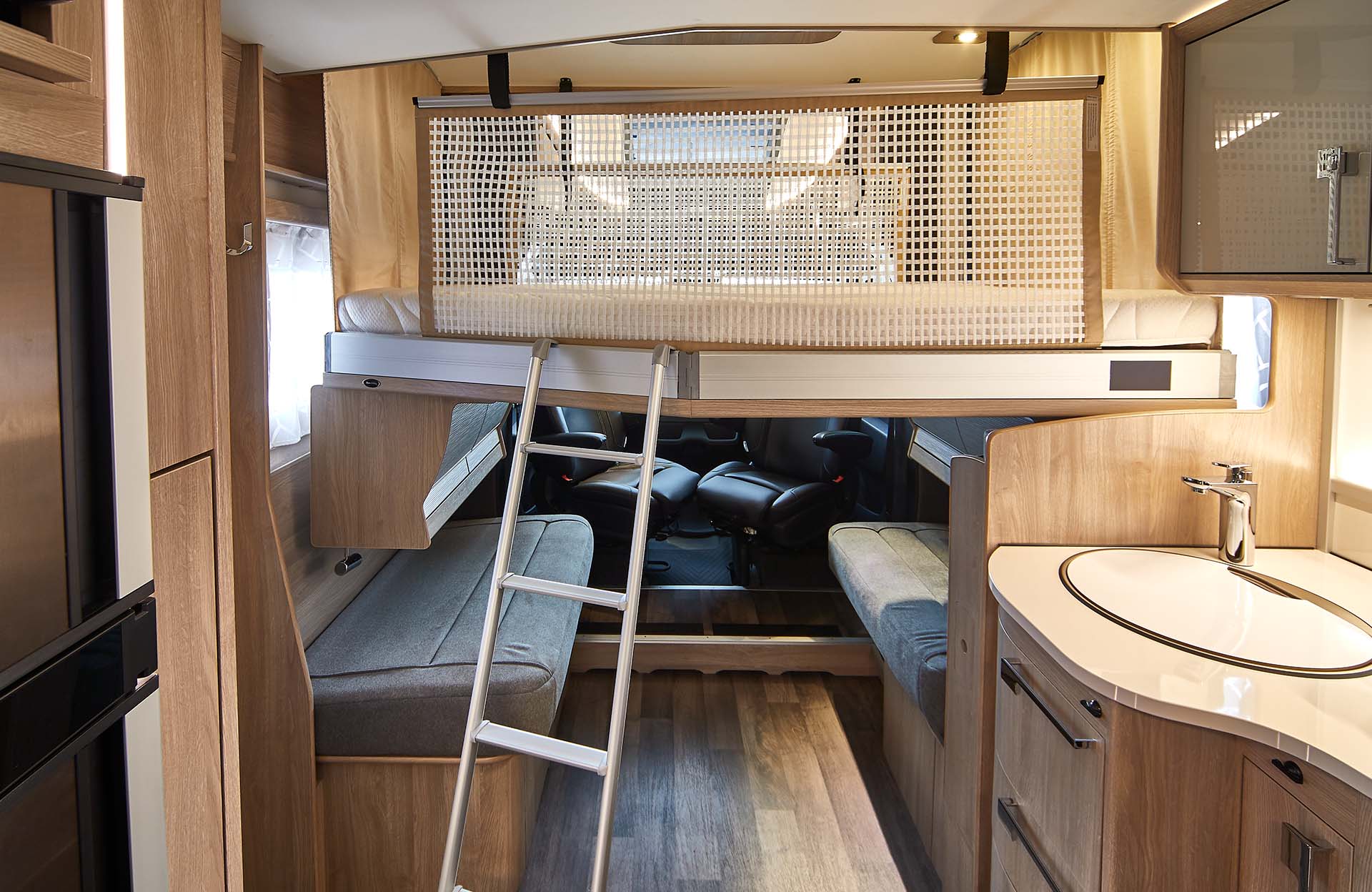 2022 Travelmaster 560 Drop Down Bed