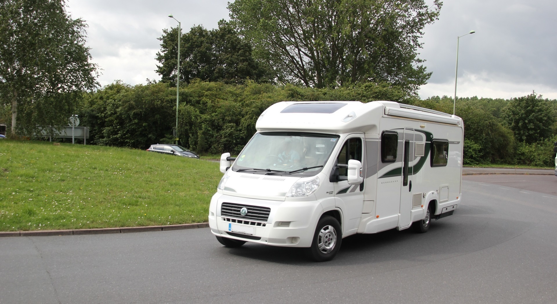 Motorhome Manoeuvring